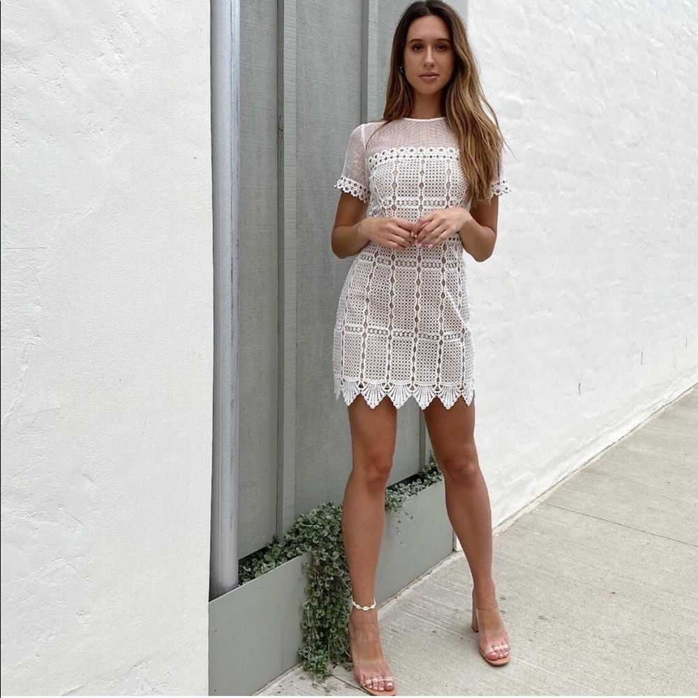 NWT Elliatt dress